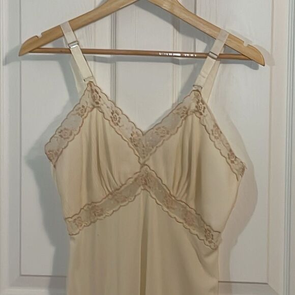 Vintage Nylon Nightgown, aesthetic, Beige, cream, Dress, Slip, Small - Picture 2 of 13